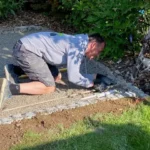 Sitzecke und Zugang in einem Mehrparteienhaus